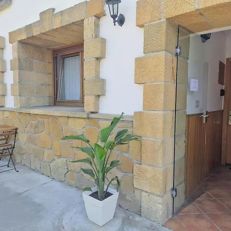 Con Jardin Y Parking Privado Usúrbil